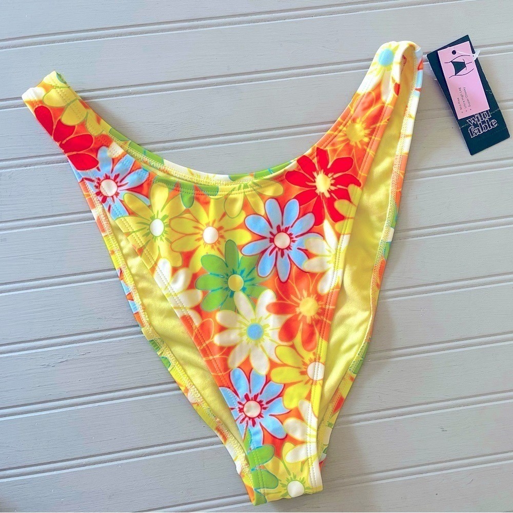 Wild Fable Floral Mid Rise Ultra High Leg Super Cheeky Bikini Bottom Large NWT